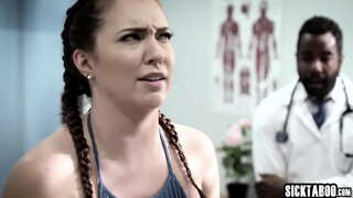 شخص ساده و معصوم داغ Maddy O Reilly لذت می برد لعنتی هاردکور گربه