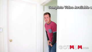 Punya Ibu - Buah dada besar Rambut merah Milf Cuba Dirinya dengan Dia anak tiri