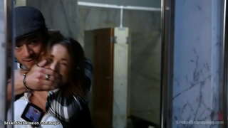 Agent ADLI nəhəng сиськами esmer Крисси Linn tərəfindən işğal cinayətkar Ксандером Корвусом və веревочном бондаже olur пизду və ass onun böyük üzvü