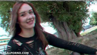 Ariadna está de volta para bolas profundas burro carallo, gran gapes, deepthroat e tragar GL010