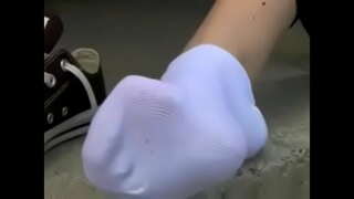 EMILYS ቆሻሻ CHUCKS