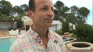 ���मी जंगली व्यवहार संग दुई लंड