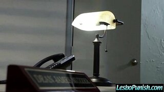 (jenna bijoux) Filles Lesbo Scène de Jouer Dur Avec le Sexe des Godes film-23