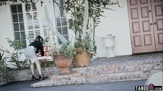 ́� titted 부동산 대 확 그녀는 판매하는 집