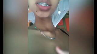 Zbrusu nový mačička opuchnuté