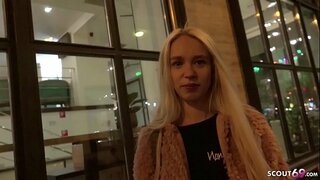 ���ერმანელი SCOUT - თინეიჯერი Arteya ფული იმისთვის, წოვა,