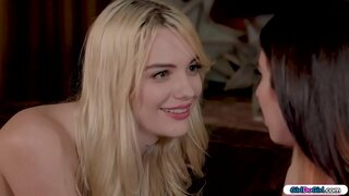 Блондинкаос но аслэсьтыз юа пультэз брюнетка пультэз утчаны, сое тодо, кытын со.Копак гольык, со пультэз задница берытскиз. вань ке, таиз понна, соиз понна лябӟемен, со но, сое туга.Солэн чупаськемез, ачиз сое нюлоз кысӥе но, ымныр вылаз мае со азьвыл насаждаться