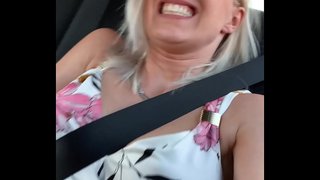 Никада то нисам урадио! Ја сам довео себе до оргазма у такси.