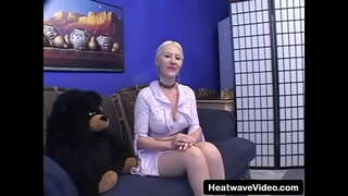 Как я трахнул твою маму #1 - Дальни Марга - Милая мамочка помешана на сексе